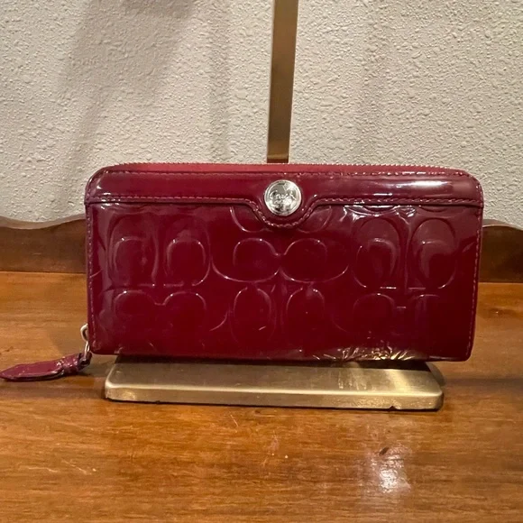 COACH REHAB Project Red and Navy Blue Tote Bag AND Red Patent Long Wallet SET - Picture 9 of 14